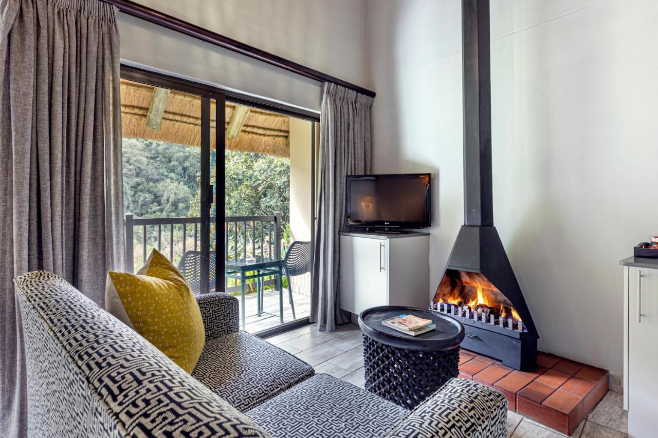 Cavern Resort & Spa Bergville Eksteriør billede